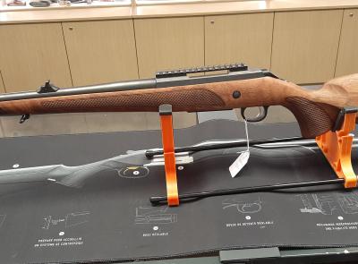 CZ 600 LUX